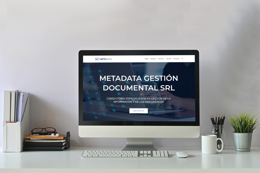 Deseñamos a imaxe de marca e a páxina web de Metadata