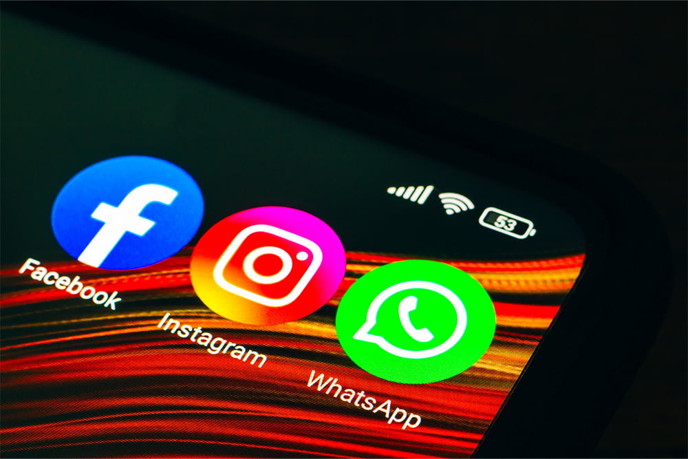 29. META planes pago web WhatsApp, Instagram y Facebook ofrecerán planes de pago para empresas.